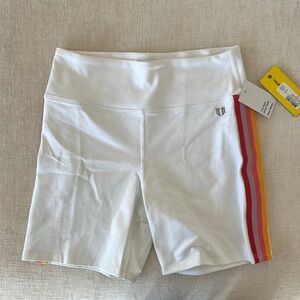 BNWT Eleven Candy Dreams Biker Shorts Size Medium